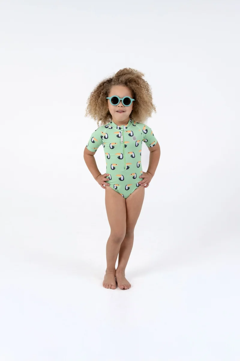 GIRL'S SHORT SLEEVE SWIMSUIT - Toucan Paradise