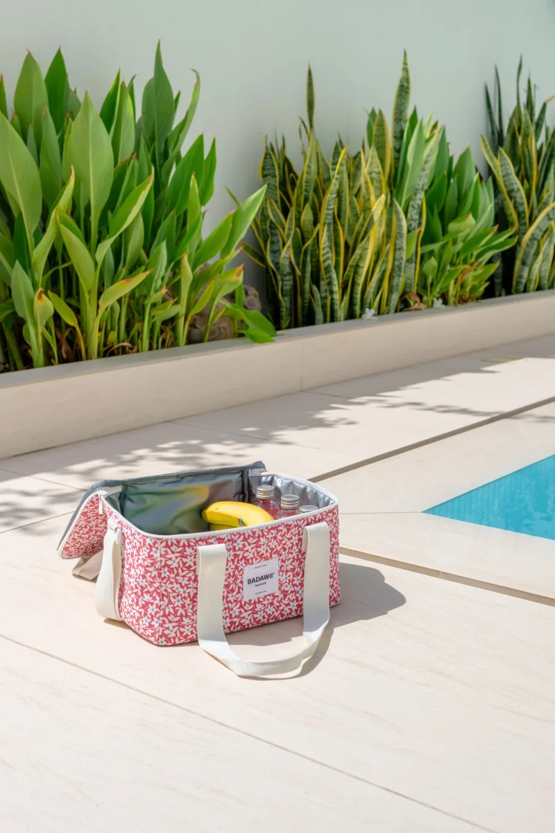 BEACH COOLER BAG - Floral Ditsy – Image 2