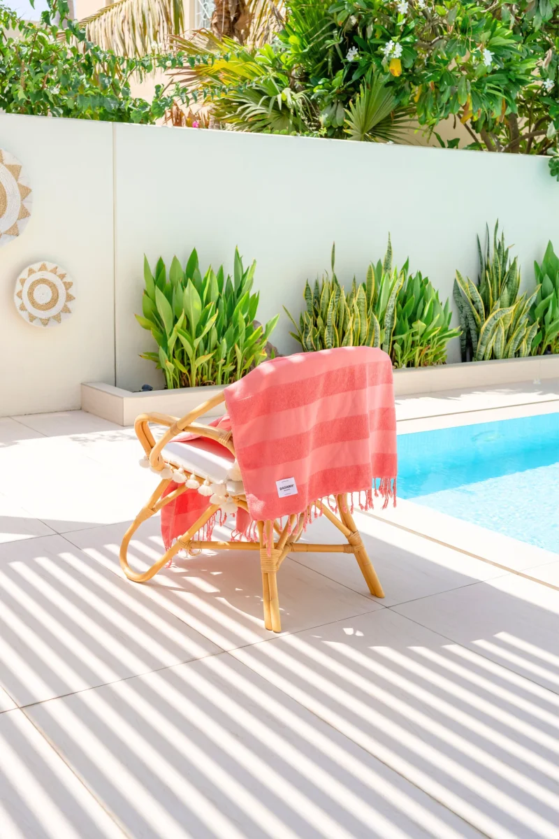 BEACH TOWEL - Coral – Image 2